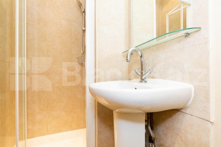 First floor 1 bedroom located in Old Street zone 1 location Westland Place, Old Street